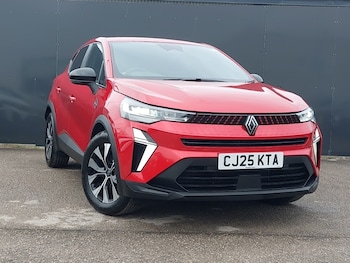 Used Renault Captur 2025 for sale - 77674550: Photo