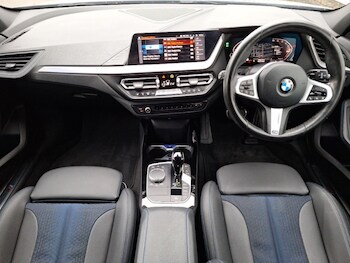 Used BMW 1 Series 2023 for sale - 77690300: Photo