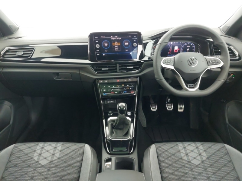 Used Volkswagen T-Roc 2025 for sale - 77596990: Photo 2