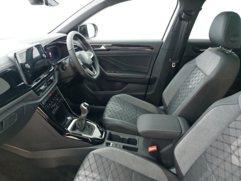 Used Volkswagen T-Roc 2025 for sale - 77596990: Photo 5