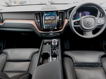 Used Volvo XC60 2024 for sale - 77752527: Photo