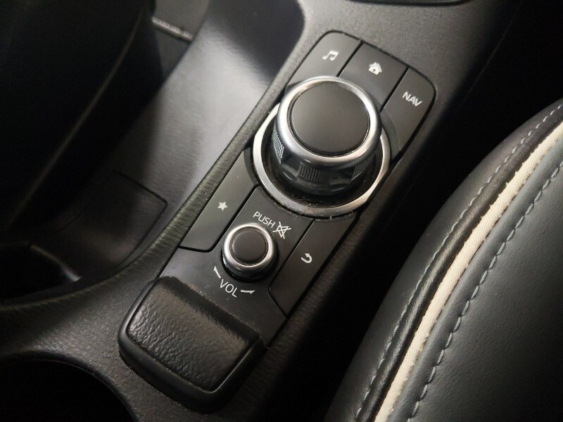 Used Mazda Mazda2 2020 for sale - 76669698: Photo 12