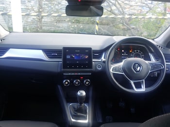 Used Renault Captur 2020 for sale - 78230536: Photo