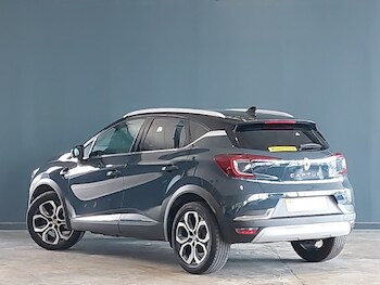 Used Renault Captur 2023 for sale - 78872769: Photo