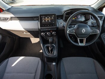 Used Renault Clio 2024 for sale - 77767690: Photo