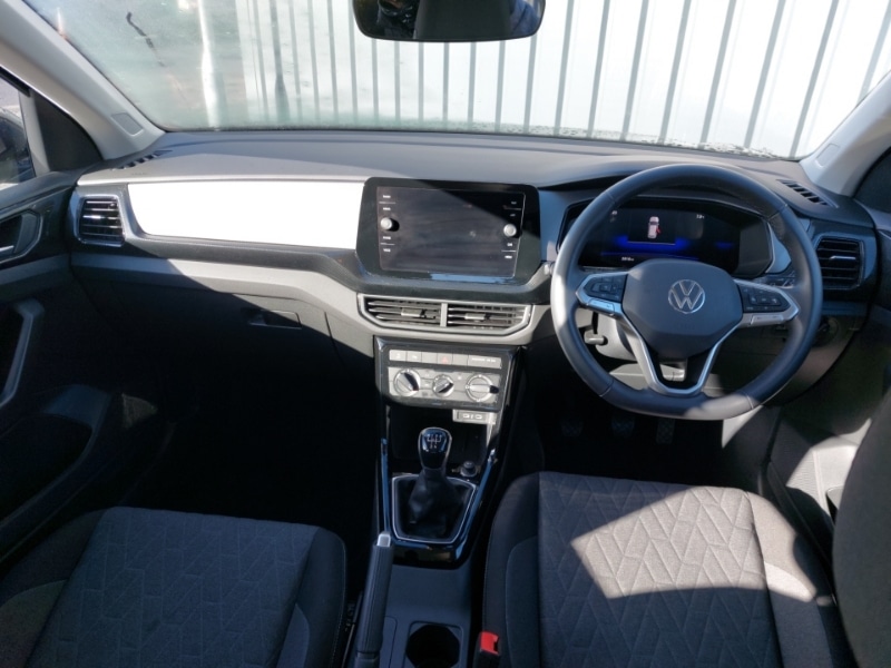 Used Volkswagen T-Cross 2025 for sale - 77569461: Photo 2