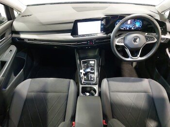 Used Volkswagen Golf 2023 for sale - 78727527: Photo
