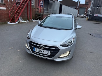 Used Hyundai i30 2015 for sale - 78622903: Photo