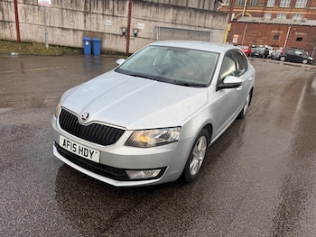 Used Skoda Octavia 2015 for sale - 78622431: Photo
