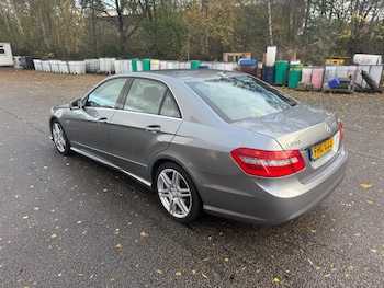 Used Mercedes-Benz E Class 2010 for sale - 78661548: Photo