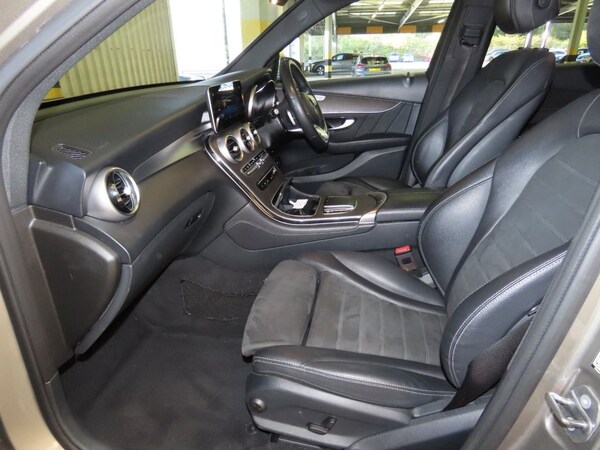 Used Mercedes-Benz GLC 2019 for sale - 76266983: Photo 10