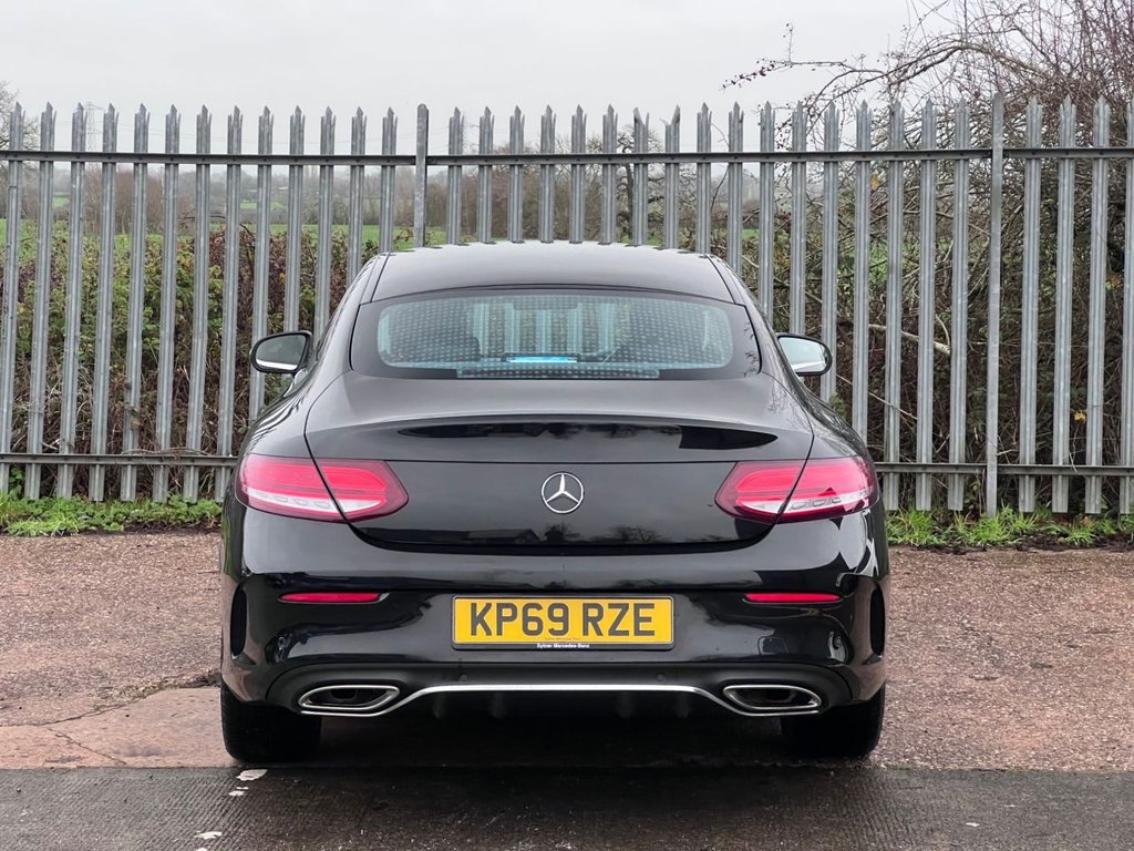 Used Mercedes-Benz C Class 2019 for sale - 76973830: Photo 10