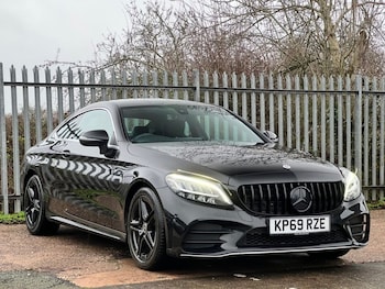 Used Mercedes-Benz C Class 2019 for sale - 76973830: Photo