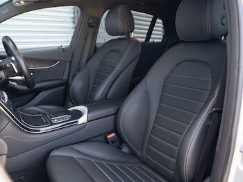 Used Mercedes-Benz GLC 2019 for sale - 76496373: Photo