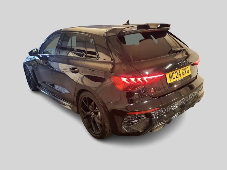 Used Audi RS3 2024 for sale - 76547007: Photo 4