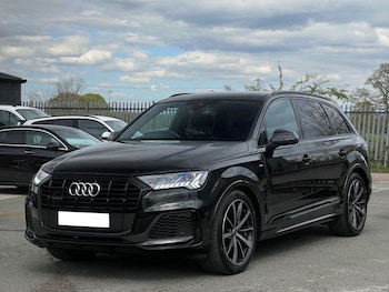 Used Audi Q7 2024 for sale - 76256657: Photo 3