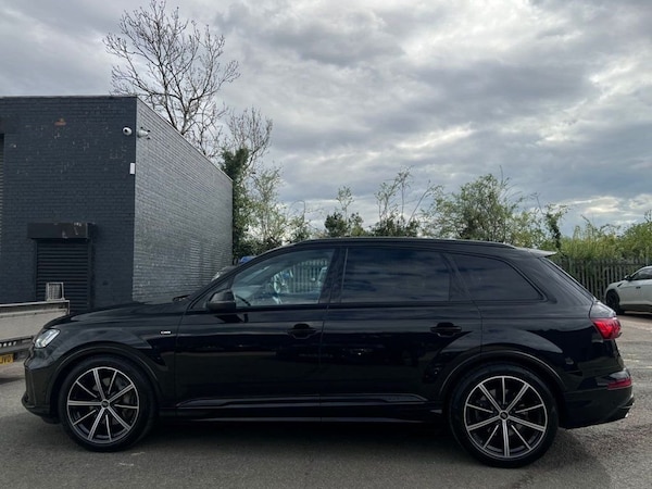 Used Audi Q7 2024 for sale - 76256657: Photo 6