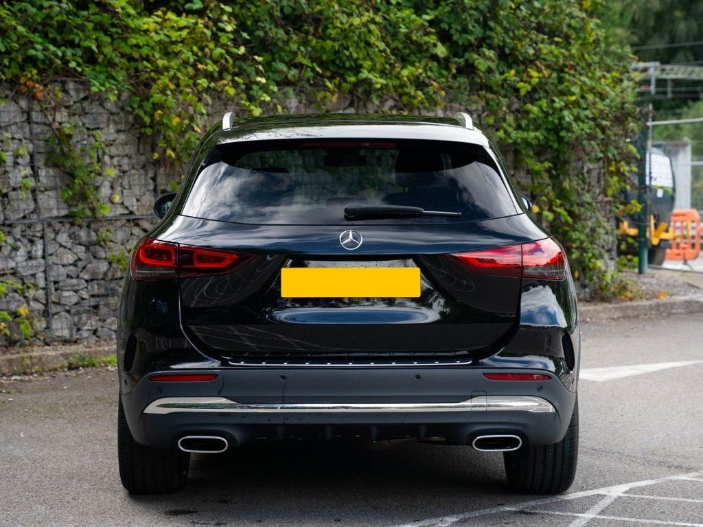 Used Mercedes-Benz GLA 2022 for sale - 76909998: Photo 9