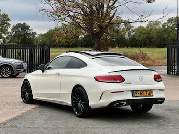 Used Mercedes-Benz C Class 2016 for sale - 79551184: Photo