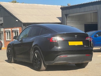 Used Tesla Model Y 2022 for sale - 76923549: Photo