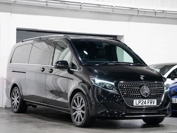 Used Mercedes-Benz V-Class 2024 for sale - 76536126: Photo