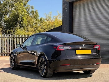 Used Tesla Model 3 2021 for sale - 75596787: Photo