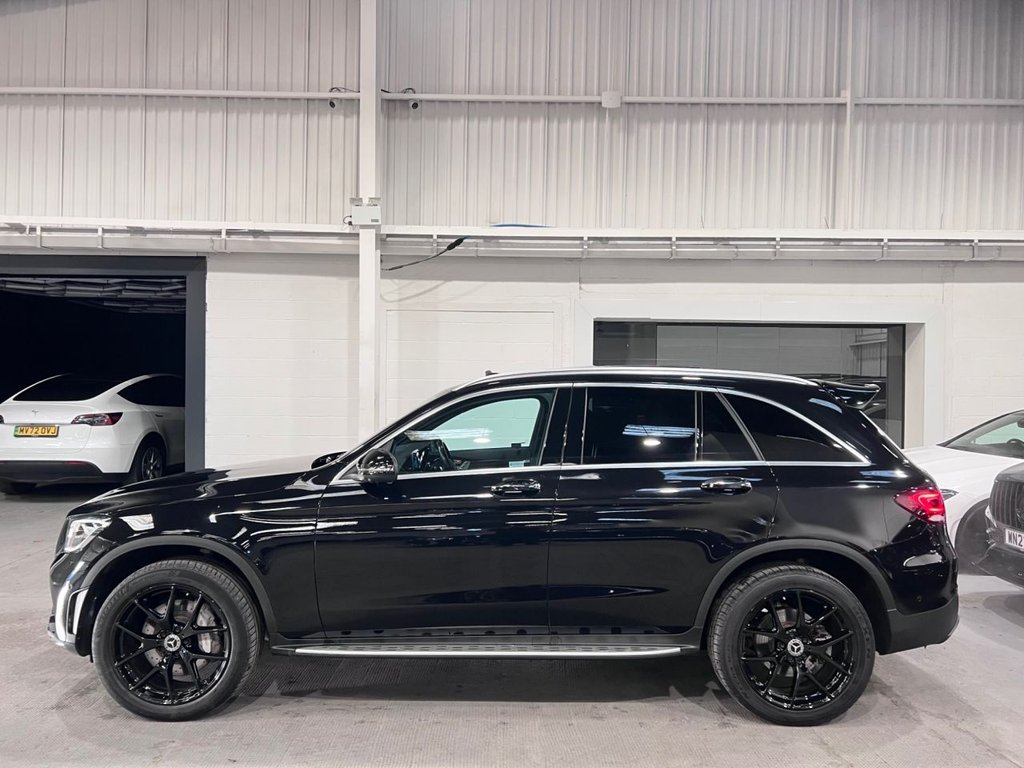 Used Mercedes-Benz GLC 2022 for sale - 76642674: Photo 7