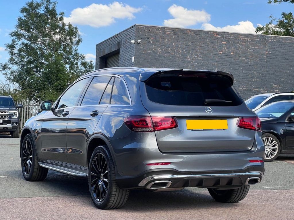 Used Mercedes-Benz GLC 2022 for sale - 76417351: Photo 4