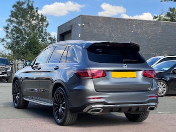 Used Mercedes-Benz GLC 2022 for sale - 76417351: Photo
