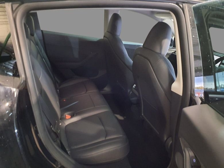 Used Tesla Model Y 2022 for sale - 76496376: Photo 6