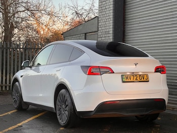 Used Tesla Model Y 2022 for sale - 76665460: Photo