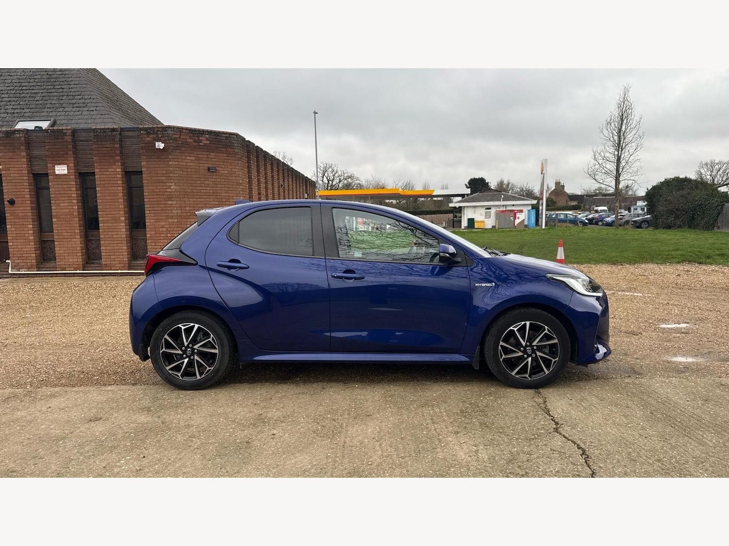 Used Toyota Yaris 2021 for sale - 77549904: Photo 18