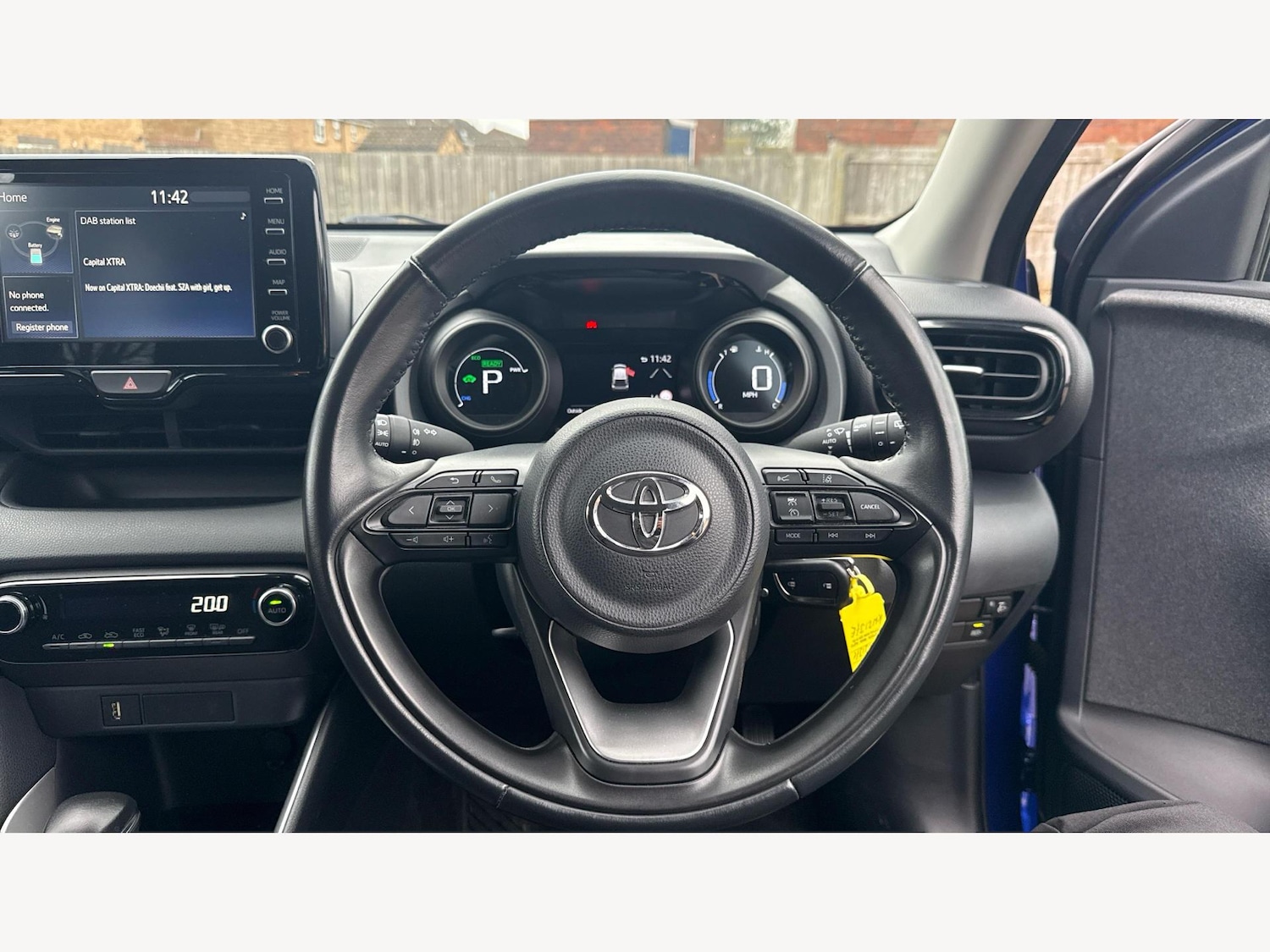 Used Toyota Yaris 2021 for sale - 77549904: Photo 8