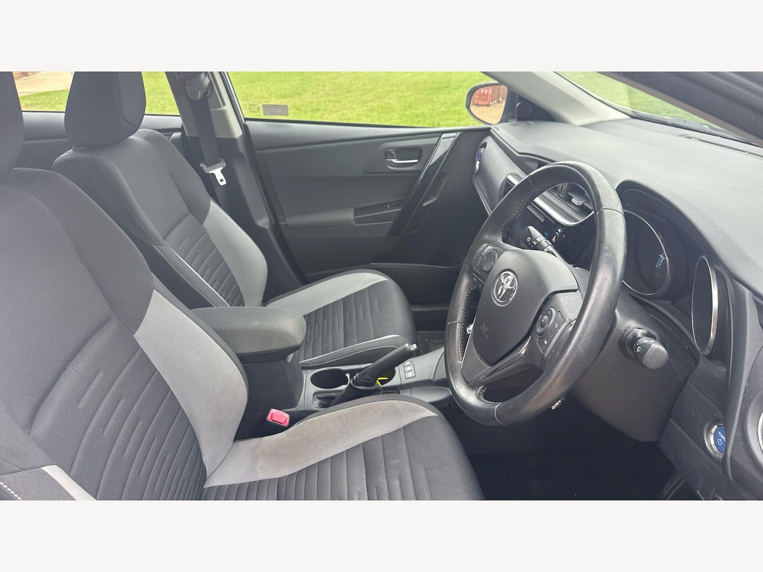 Used Toyota Auris 2016 for sale - 78100202: Photo 13