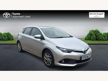 Toyota Auris feature image