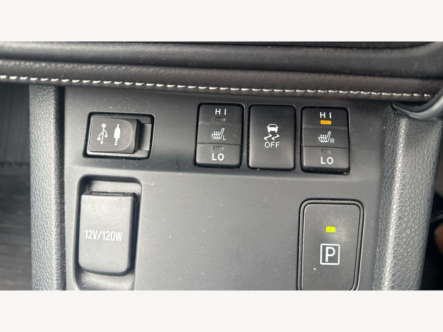 Used Toyota Auris 2016 for sale - 78100202: Photo 25