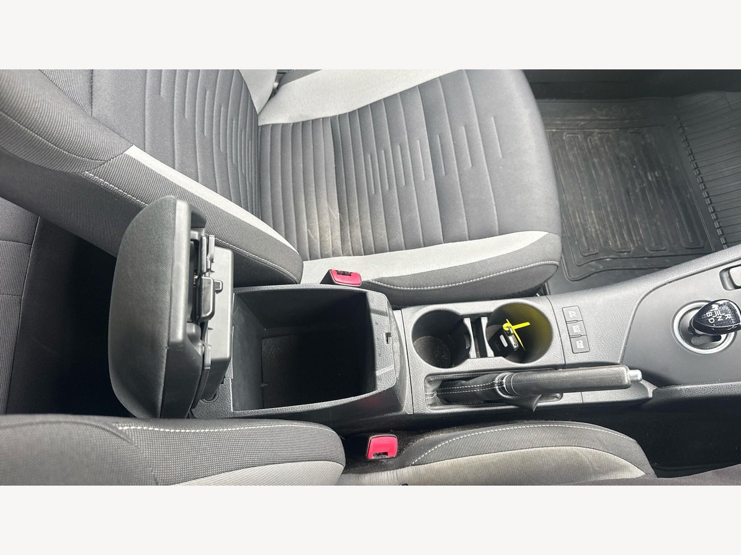 Used Toyota Auris 2016 for sale - 78100202: Photo 30