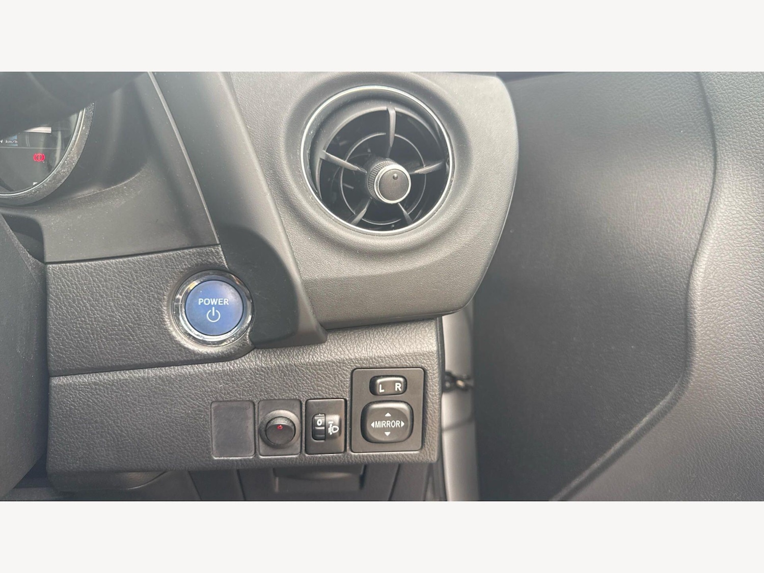 Used Toyota Auris 2016 for sale - 78100202: Photo 33