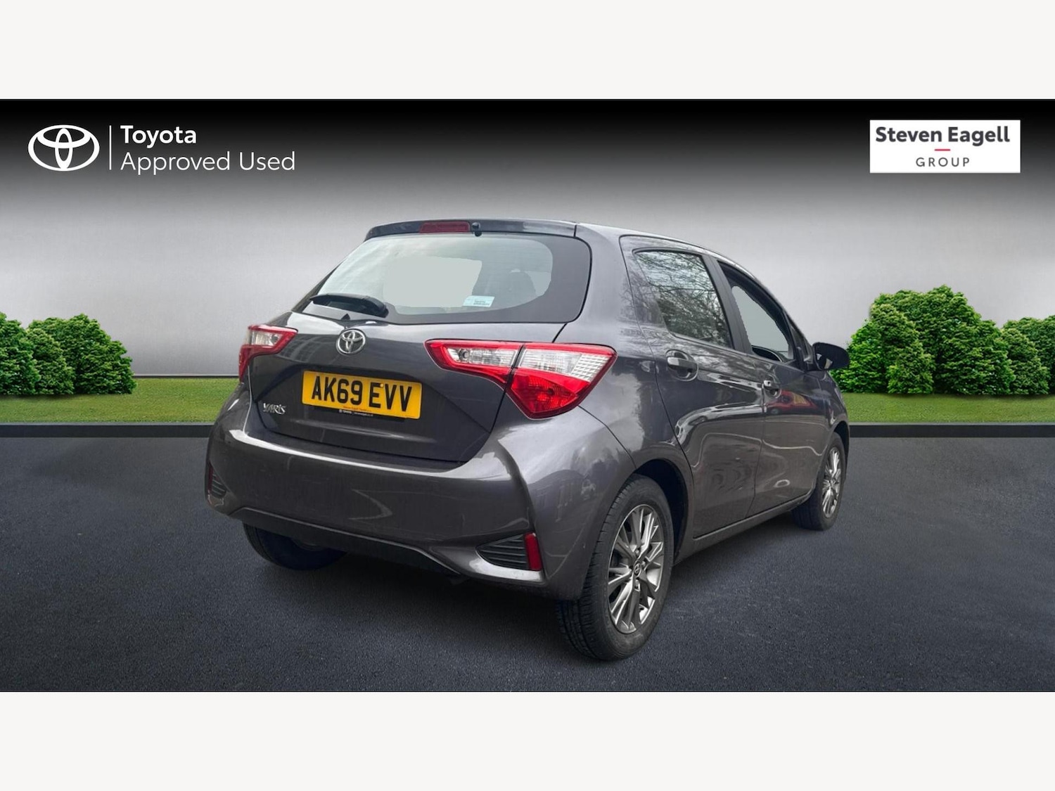 Used Toyota Yaris 2020 for sale - 76781825: Photo 2