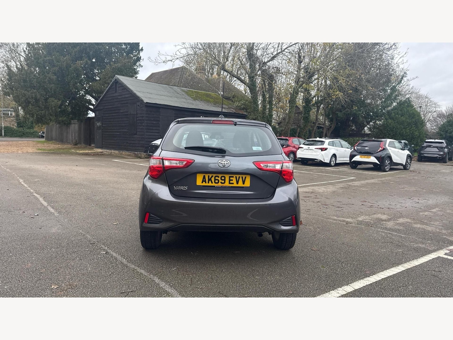 Used Toyota Yaris 2020 for sale - 76781825: Photo 21