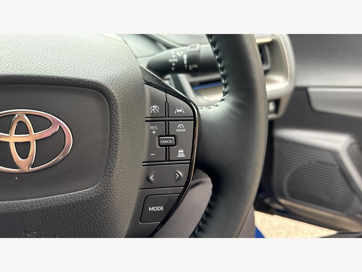 Used Toyota Prius 2024 for sale - 76060192: Photo 28