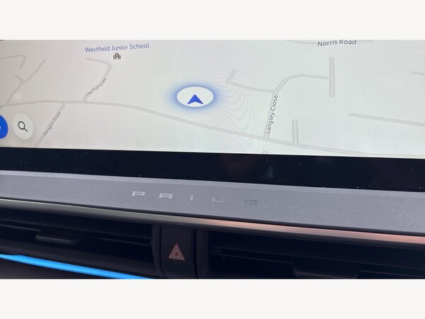 Used Toyota Prius 2024 for sale - 76060192: Photo 32