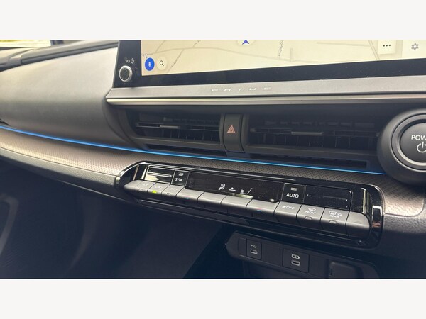 Used Toyota Prius 2024 for sale - 76060192: Photo 33