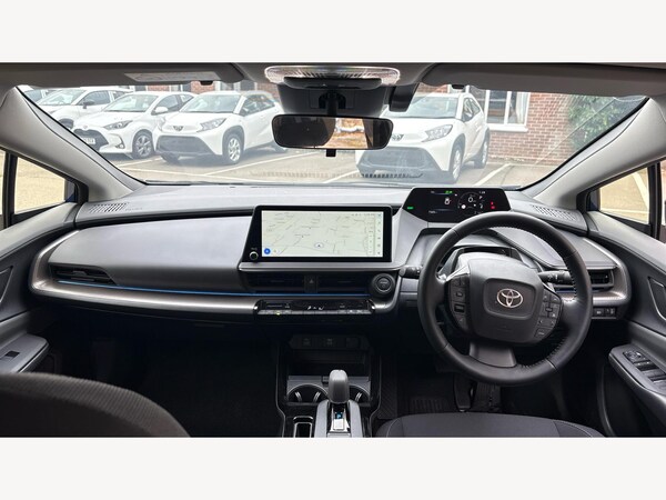 Used Toyota Prius 2024 for sale - 76060192: Photo 7