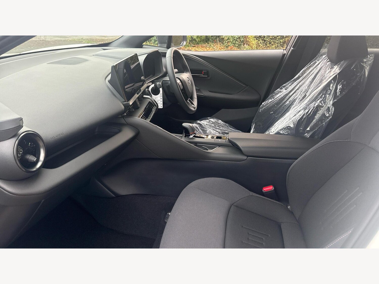 Used Toyota C-HR 2025 for sale - 76993781: Photo 12