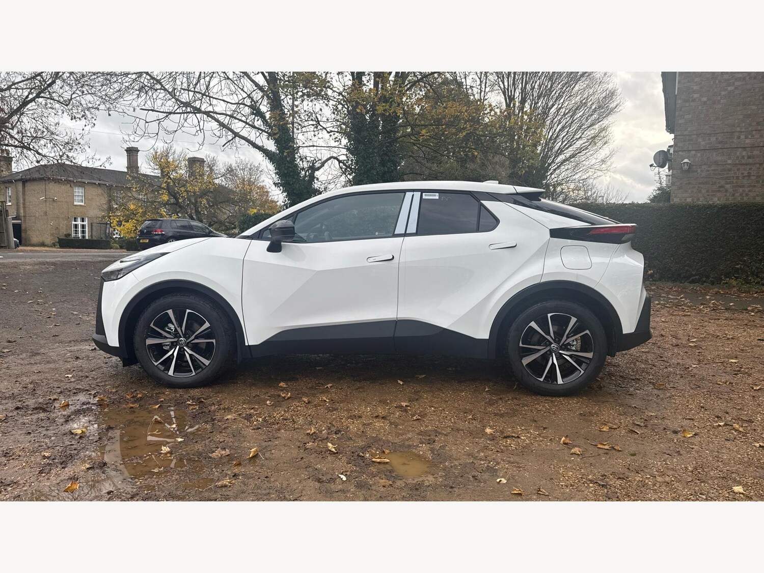 Used Toyota C-HR 2025 for sale - 76993781: Photo 19