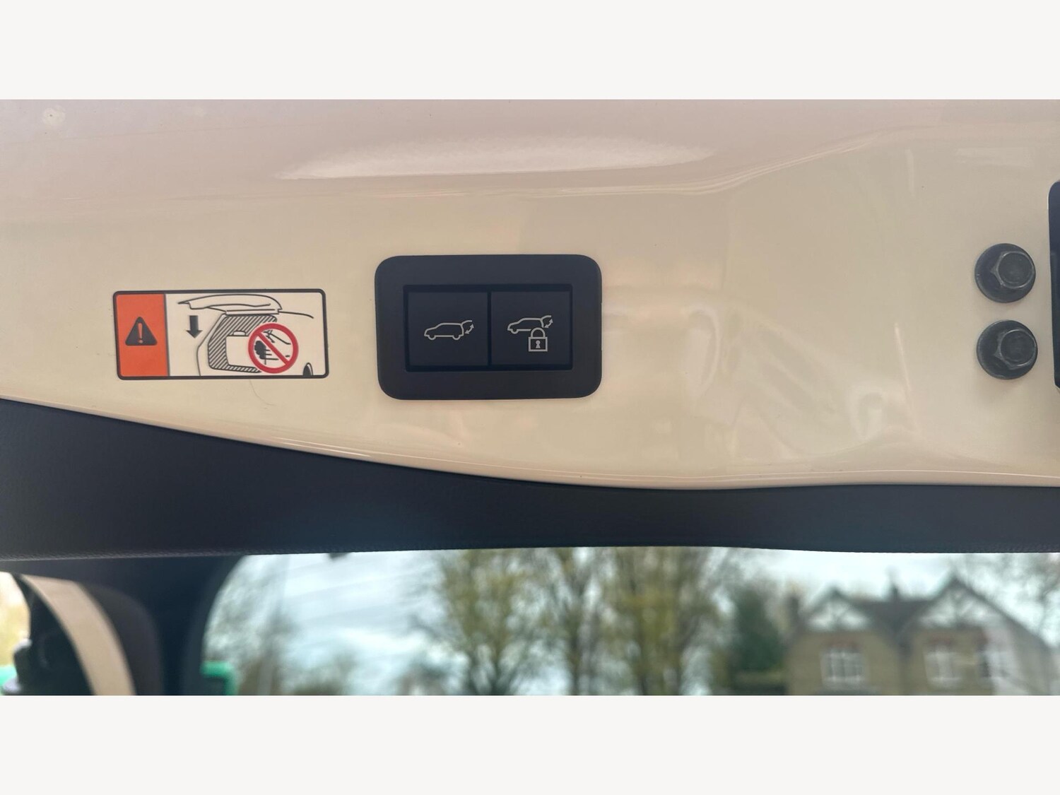 Used Toyota C-HR 2025 for sale - 76993781: Photo 27