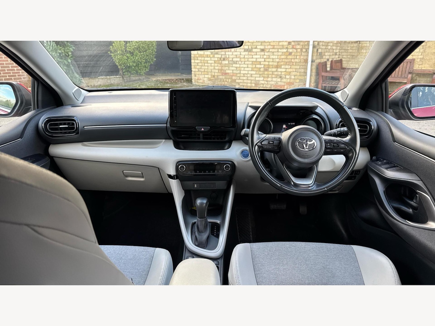 Used Toyota Yaris 2022 for sale - 77120533: Photo 7