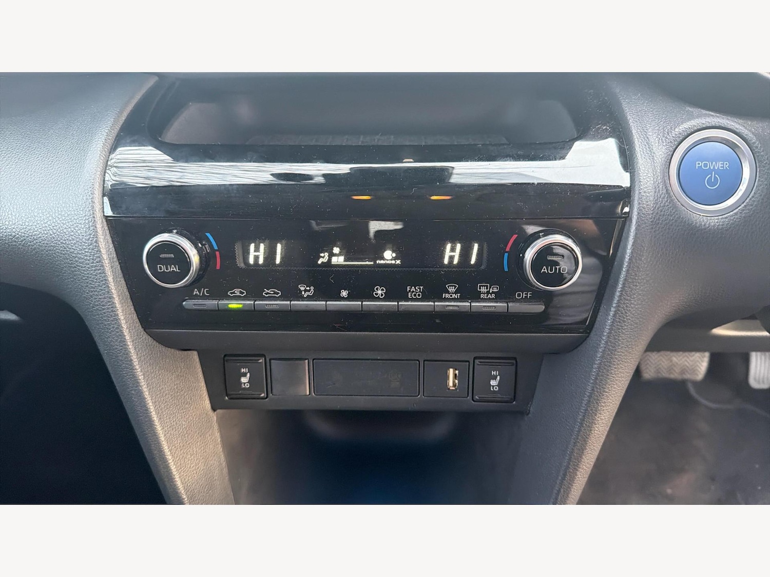 Used Toyota Yaris Cross 2024 for sale - 76942408: Photo 24