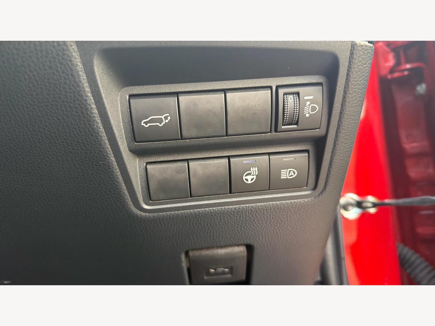 Used Toyota Yaris Cross 2024 for sale - 76942408: Photo 26